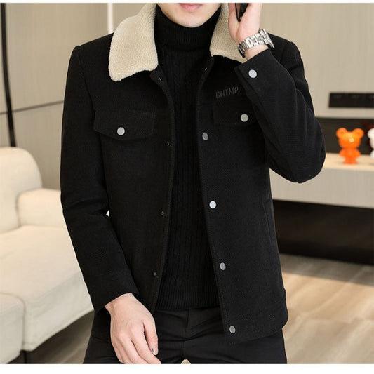 Modische einfarbige Herrenjacke mit Umlegekragen, Knopfleiste und dickem Futter
